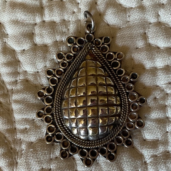 Vintage Sterling silver 925/Gold plate Center Oval Pendant - Picture 8 of 8